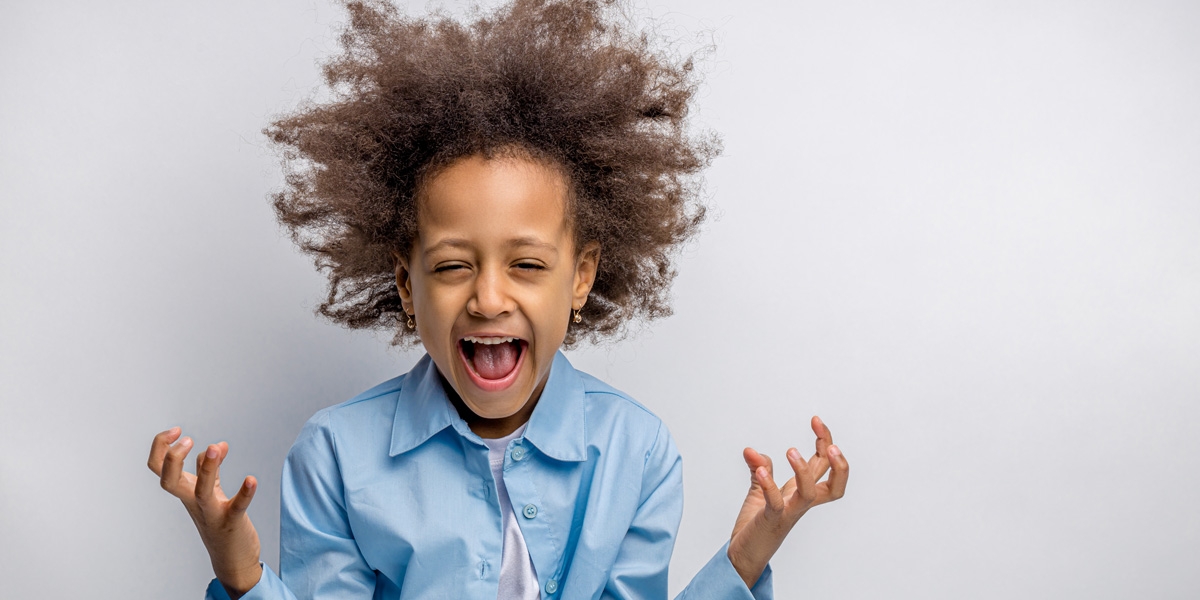 Comment prendre soin des cheveux crépus des enfants ?